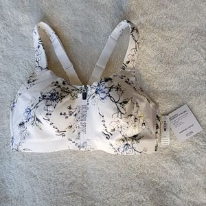 Victoria's Secret Sports Bra 34D